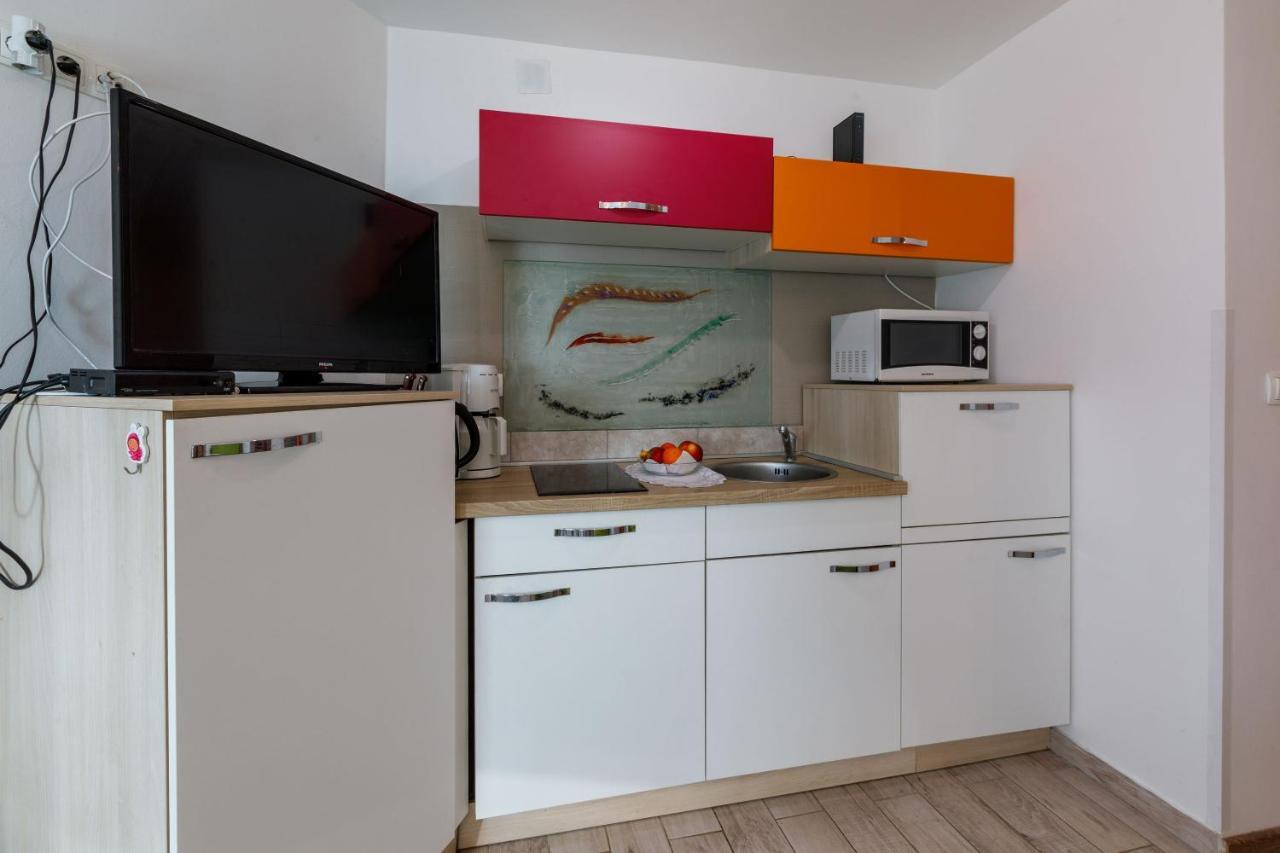 Apartments Frutis Jadranovo Exterior photo